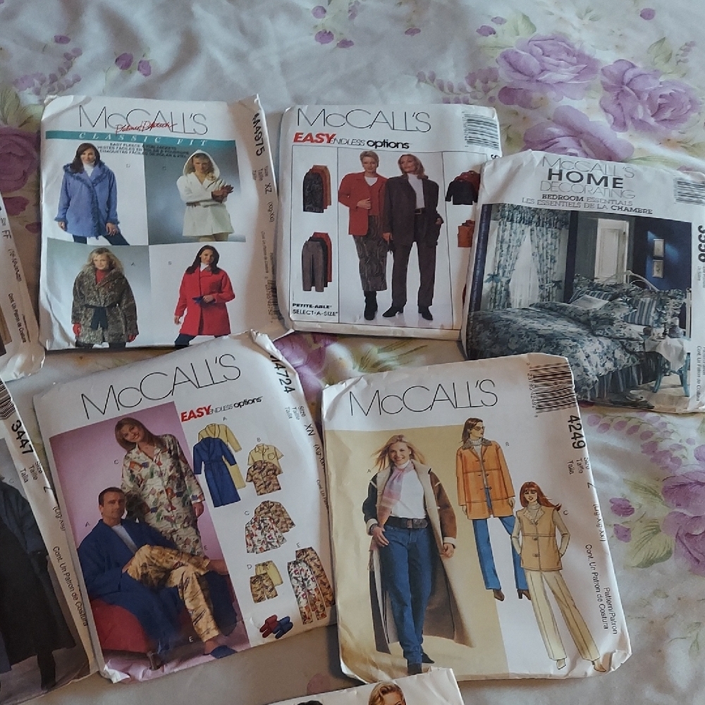 McCall's Vintage Sewing Patterns Collection #4 - Picture 6 of 11